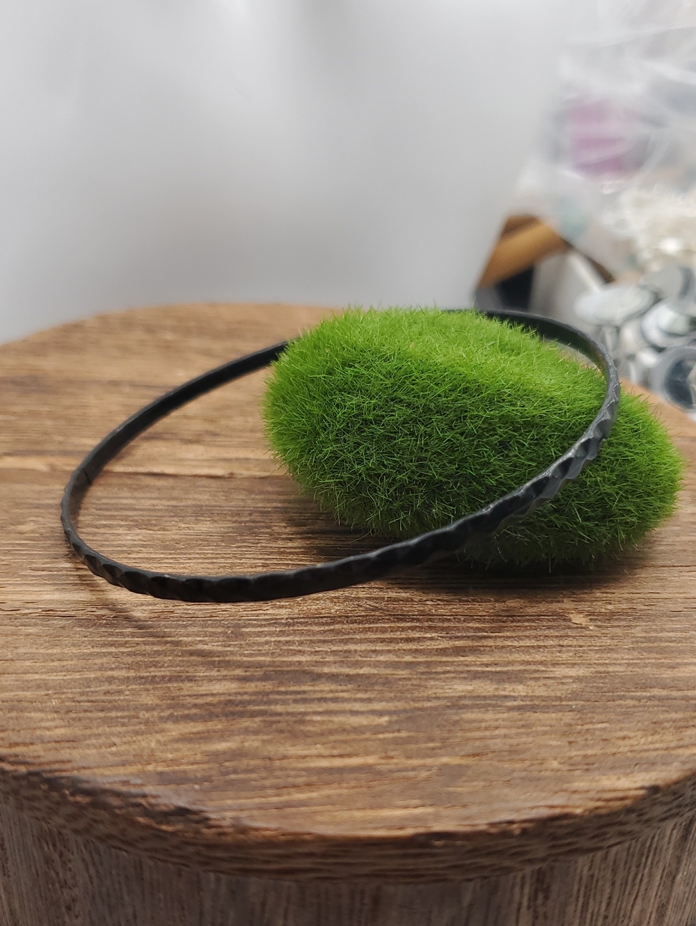 Black Scalloped Bracelet B3503